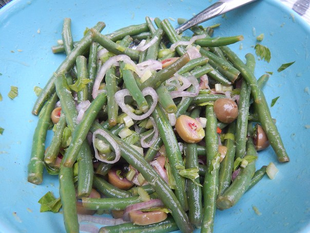 green.beans.olives1.jpg