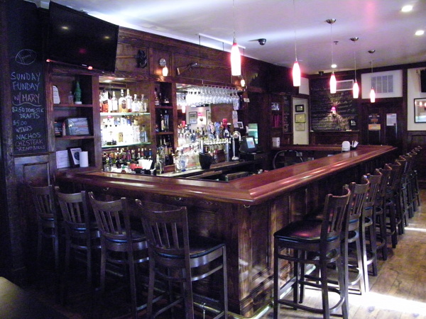 bar