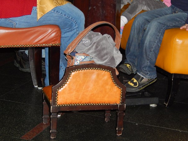 purse.chair2.jpg
